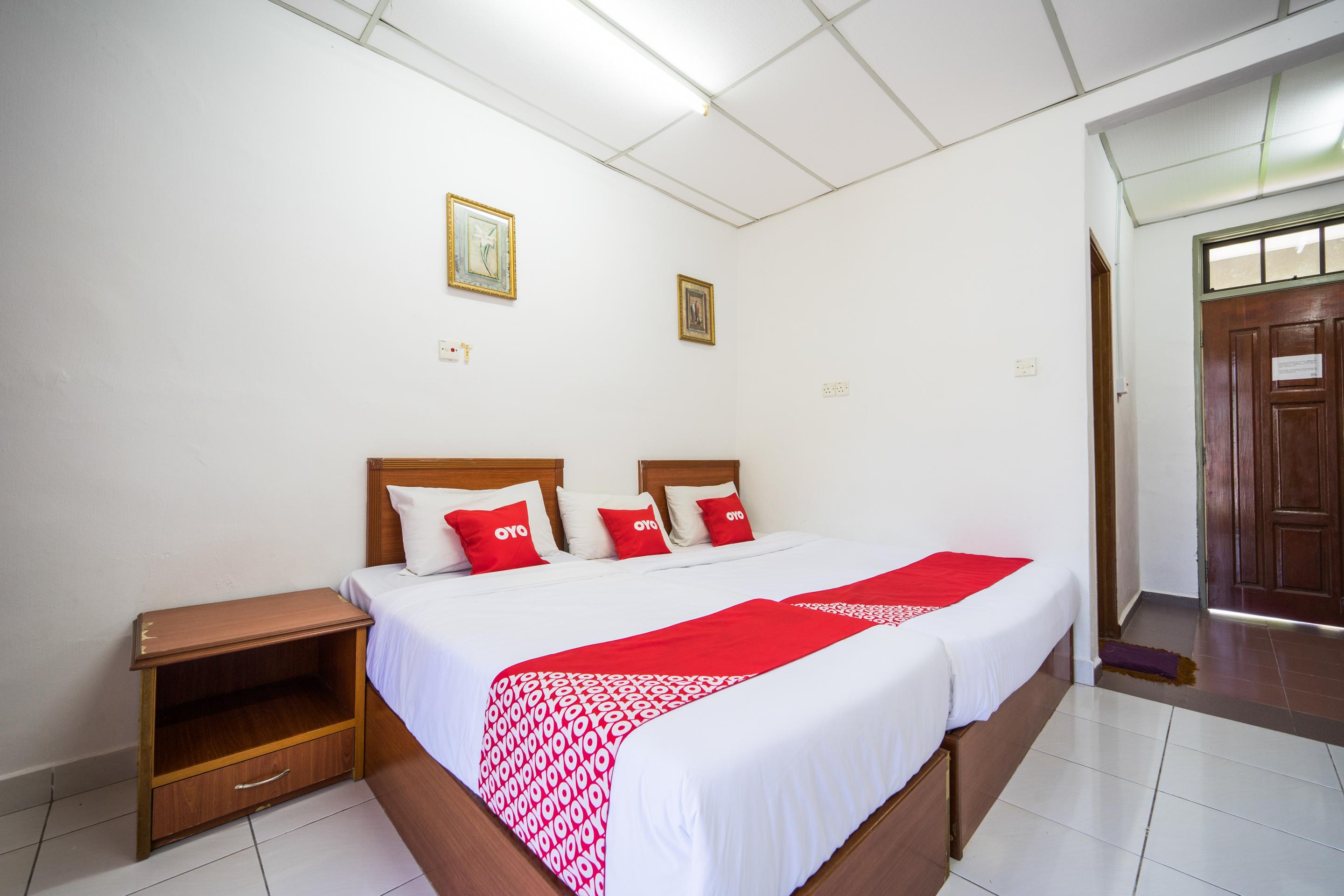 Terap Inn Kampong Raja Zewnętrze zdjęcie